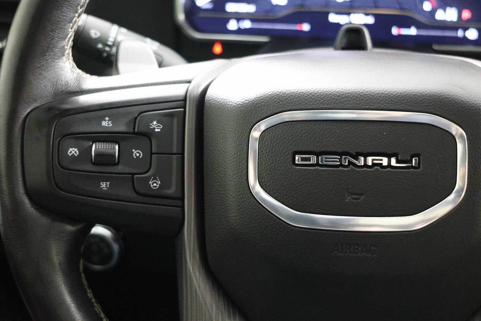 Used 2024 GMC Sierra 1500 Denali Ultimate image 29