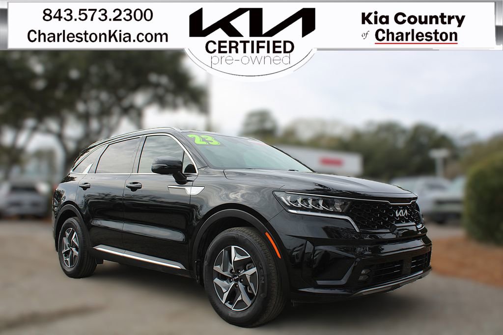 Certified 2023 Kia Sorento EX image 1