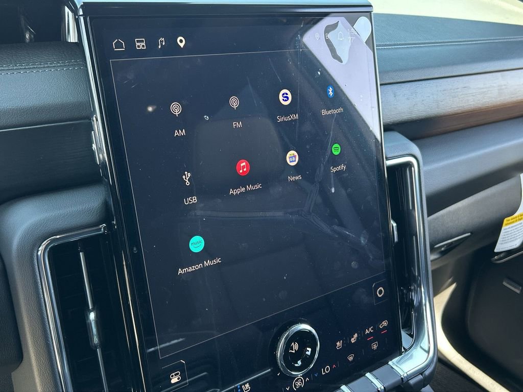 Used 2026 GMC Yukon XL Denali w/ Sun & Power Step Package image 13