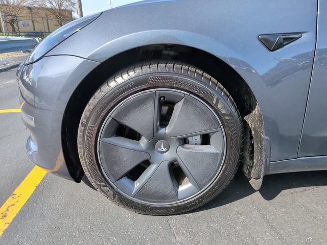 Used 2023 Tesla Model 3 Standard Range image 12