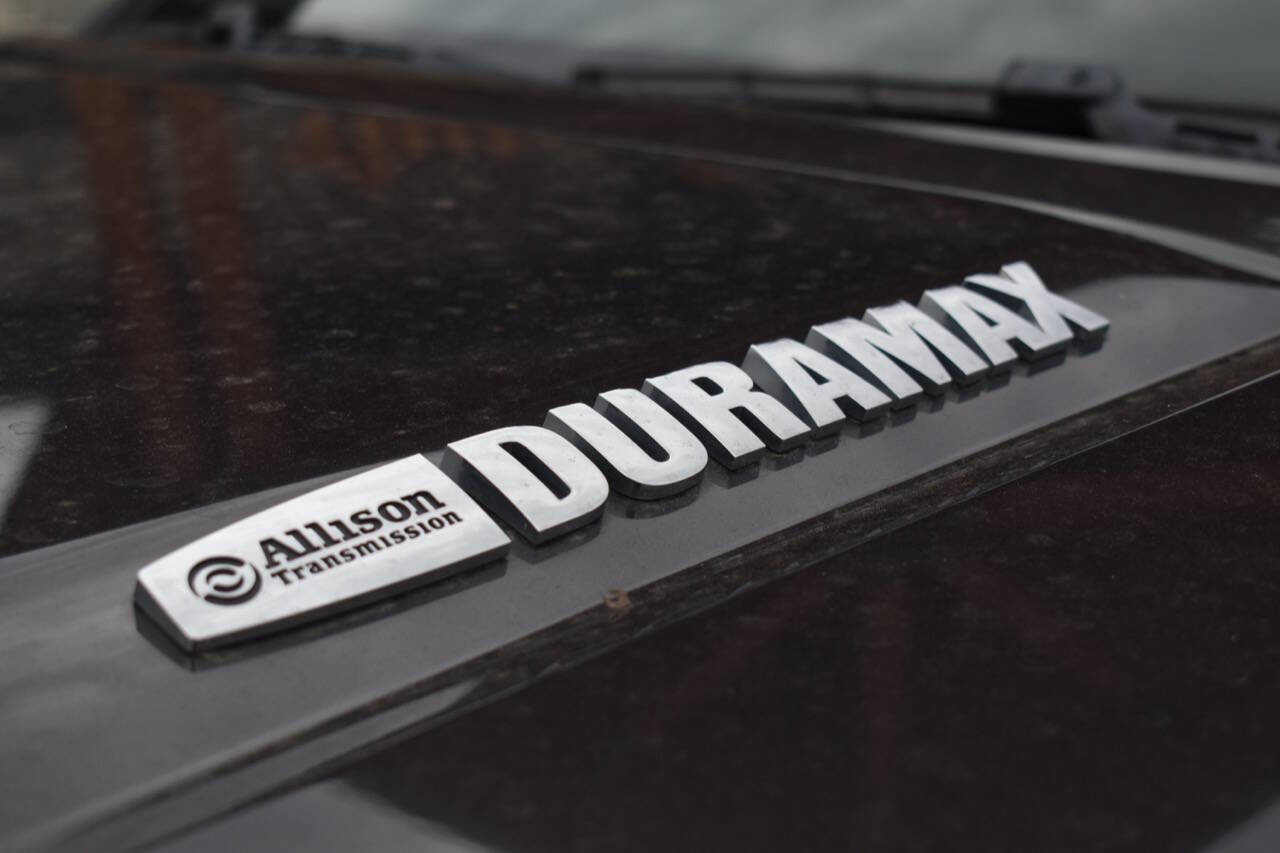 Used 2015 GMC Sierra 3500 Denali w/ Duramax Plus Package image 12