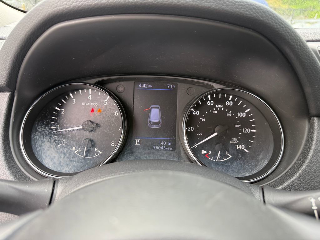 Used 2020 Nissan Rogue S AWD/4WD image 17