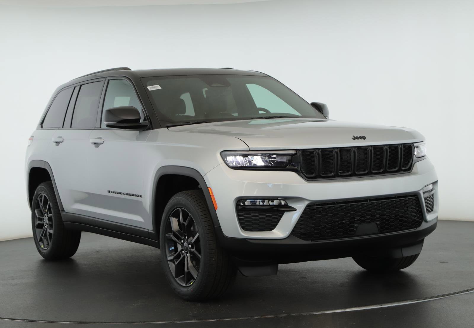 New 2025 Jeep Grand Cherokee Limited image 1