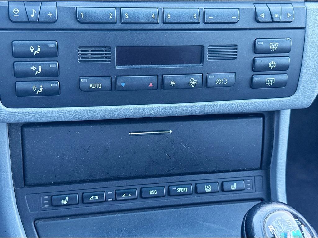 Used 2001 BMW M3 Convertible image 17