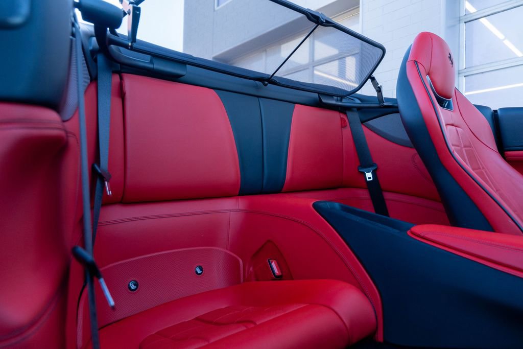 Certified 2022 Ferrari Portofino M image 54