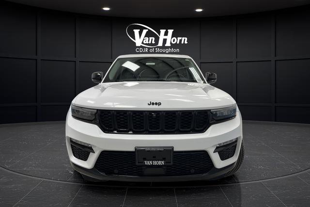 Used 2023 Jeep Grand Cherokee Limited w/ Luxury Tech Group II image 11