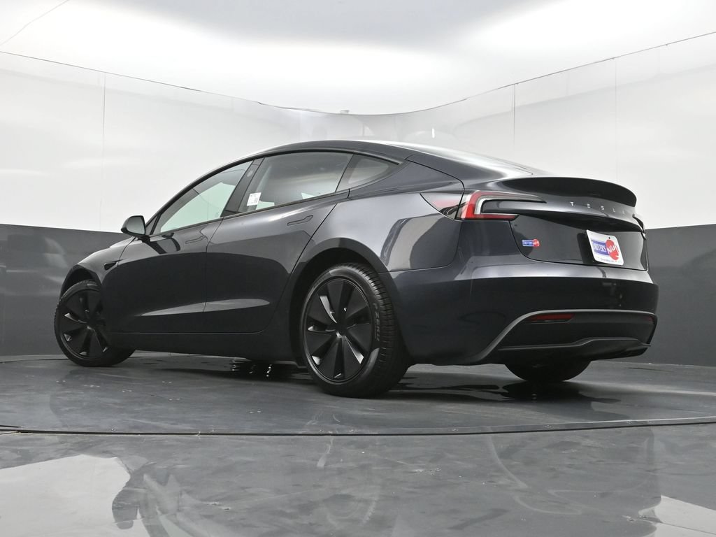 Used 2024 Tesla Model 3 Standard Range RWD image 28