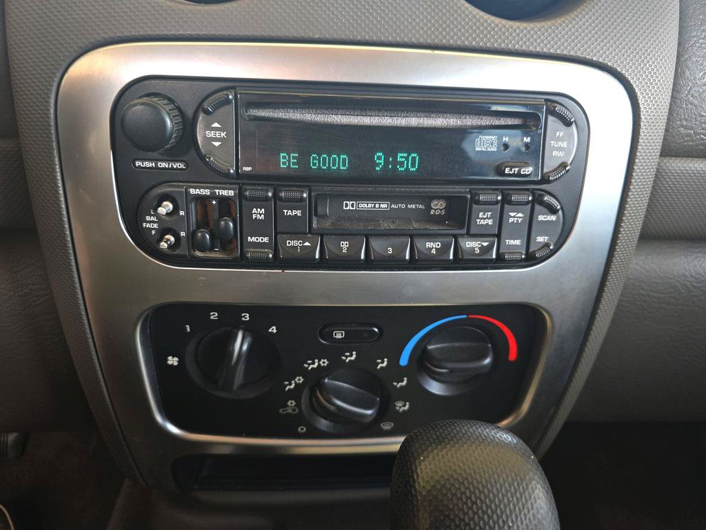 Used 2003 Jeep Liberty Limited AWD/4WD image 14