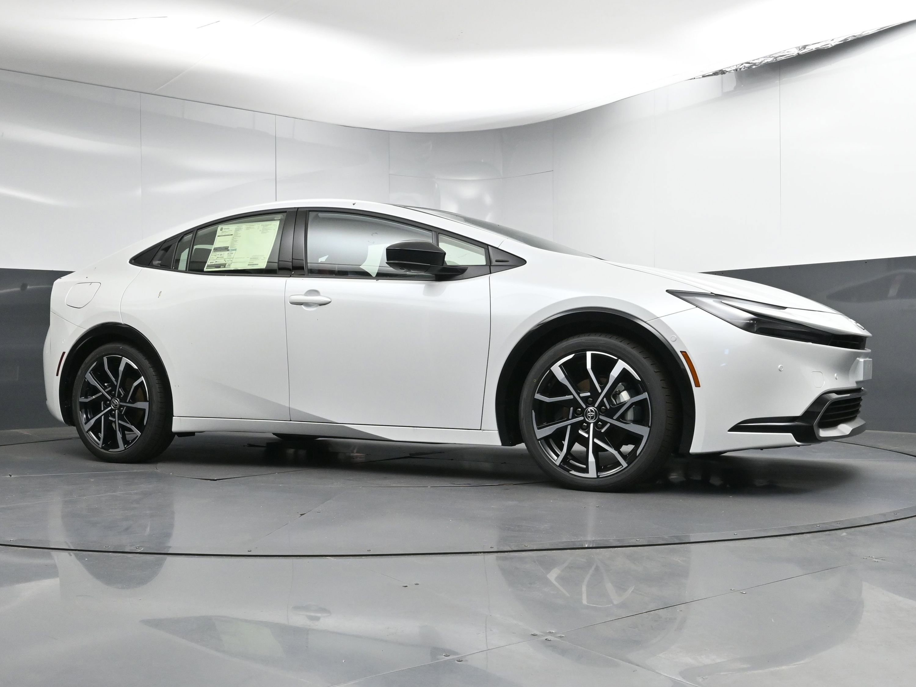 New 2026 Toyota Prius Plug-In Hybrid image 22