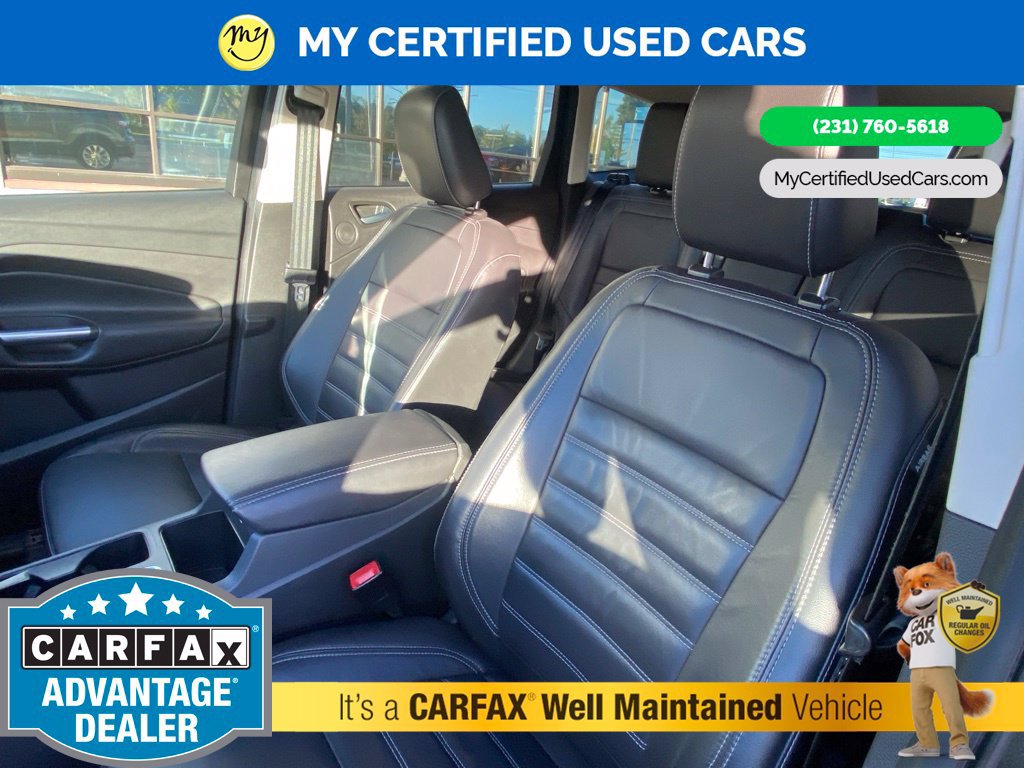 Used 2018 Ford Escape Titanium AWD/4WD image 16