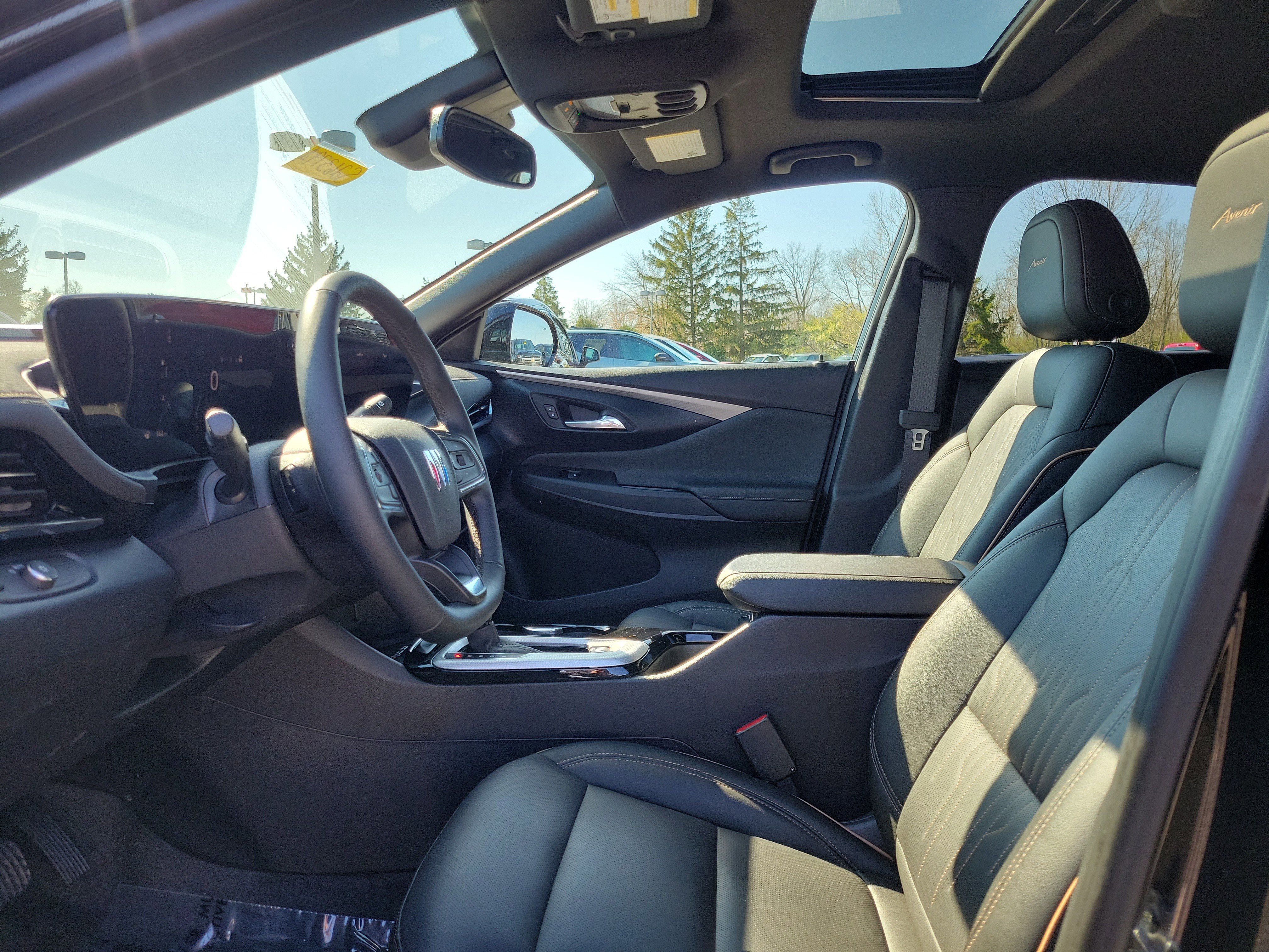 Used 2025 Buick Envista Avenir image 15