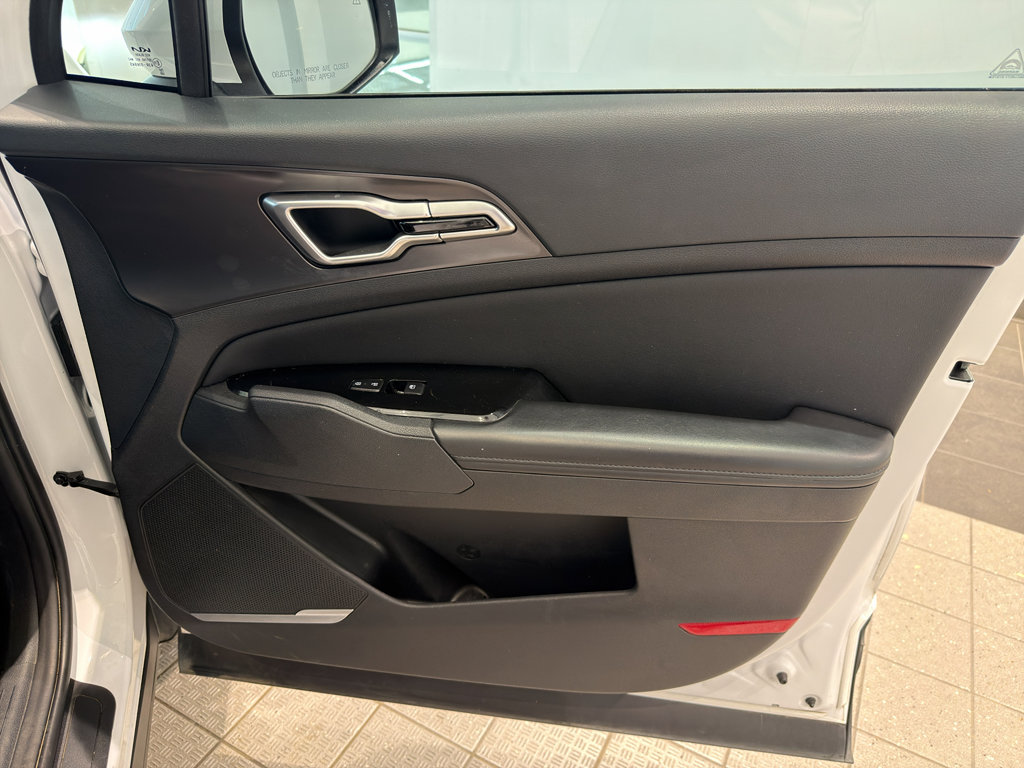Certified 2024 Kia Sportage EX image 26