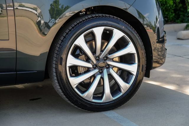 New 2026 Land Rover Range Rover SE AWD/4WD image 70