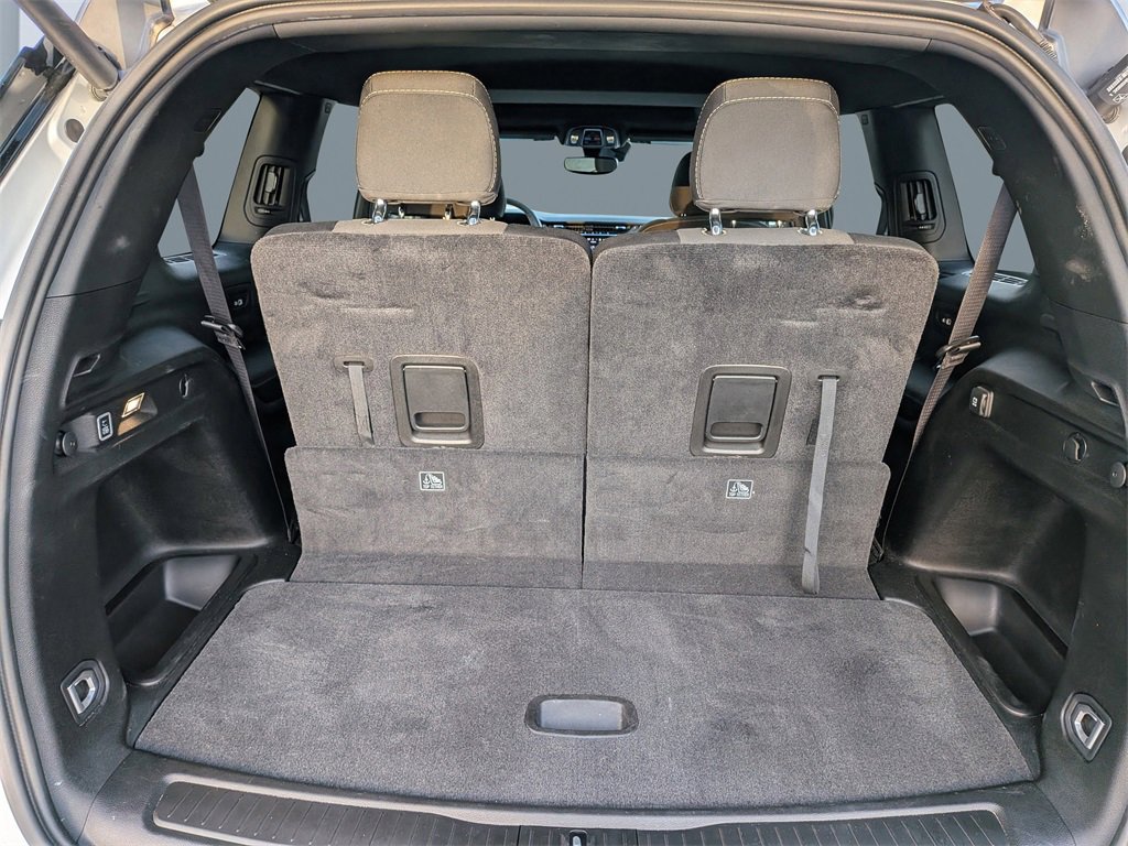 Used 2024 Jeep Grand Cherokee L Laredo w/ Luxury Tech Group I image 15