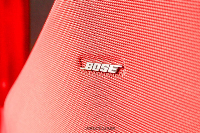 Used 2004 Chevrolet Corvette Convertible w/ Preferred Equipment Group image 42