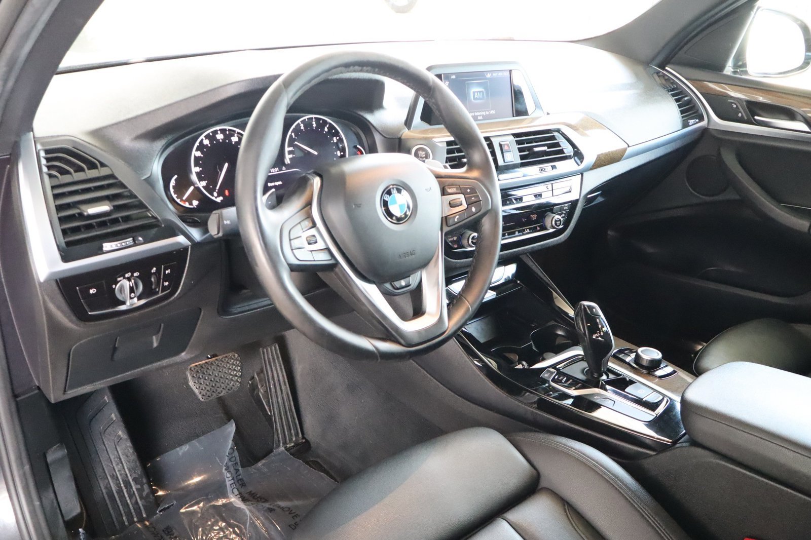 Used 2019 BMW X3 xDrive30i w/ Driving Assistance Package AWD/4WD image 17