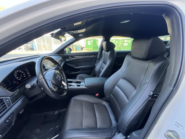 Used 2019 Honda Accord Sport image 11
