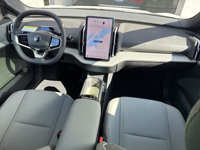 New 2025 Volvo EX30 Ultra w/ Protection Package Premier image 6