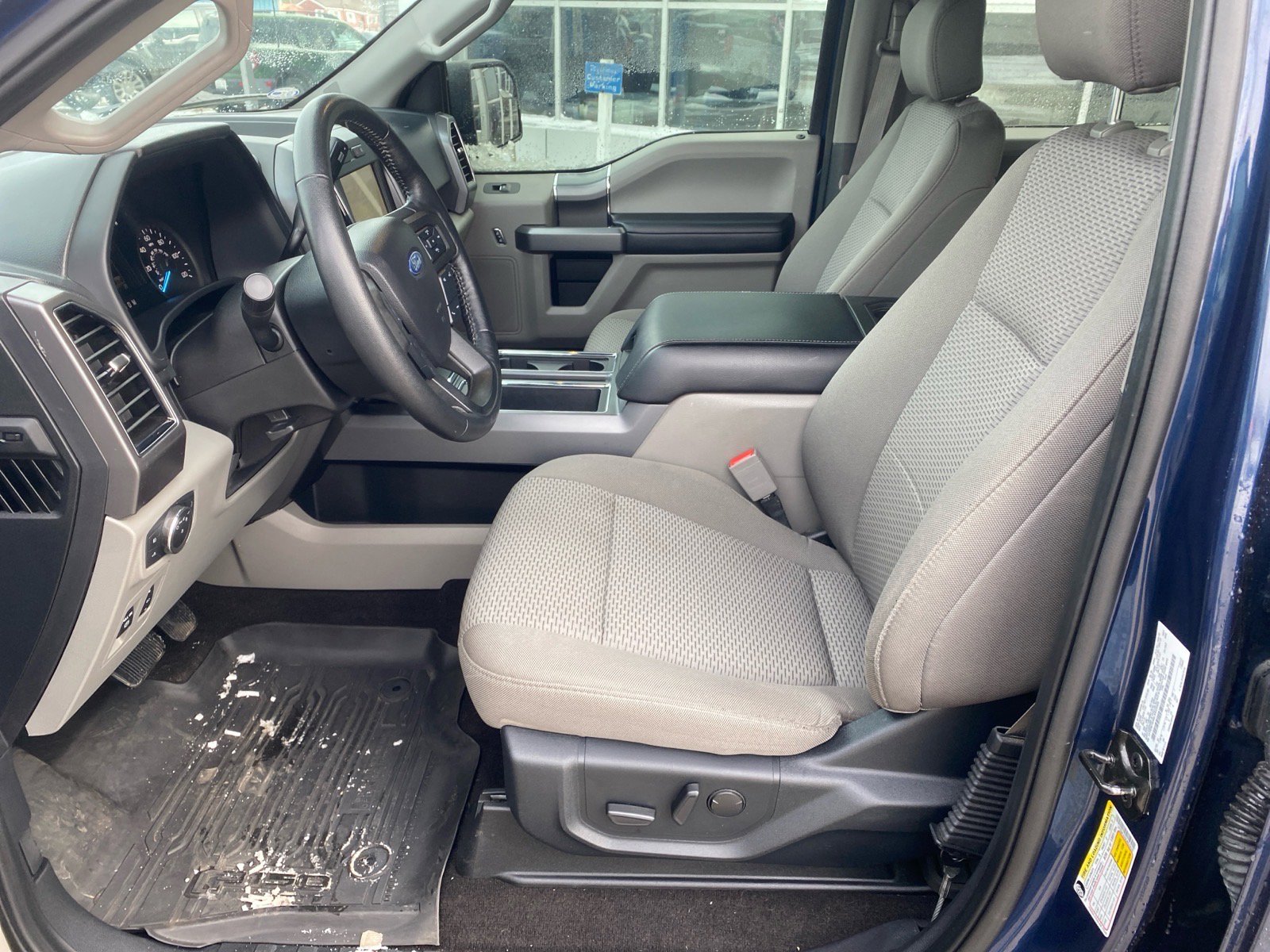 Used 2020 Ford F150 XLT w/ Equipment Group 302A Luxury image 9