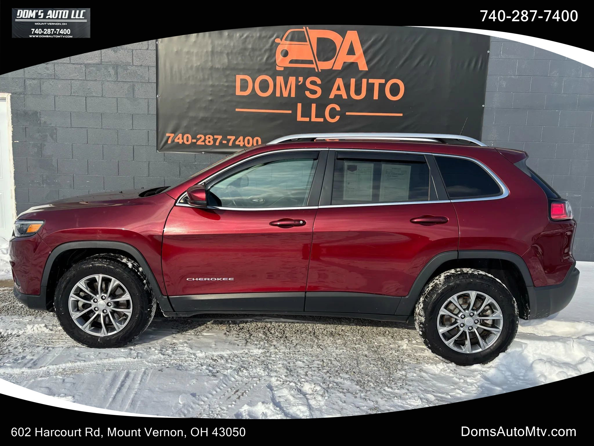 Used 2020 Jeep Cherokee Latitude Plus image 1