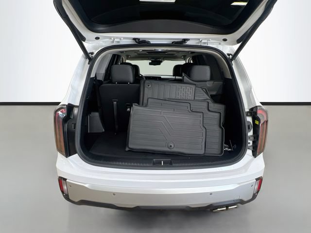 Certified 2024 Kia Telluride EX w/ EX Captain's Chair Package FWD image 28