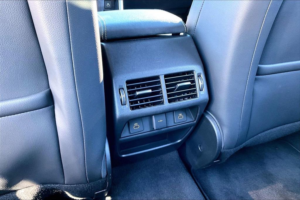 Certified 2022 Land Rover Discovery Sport S R-Dynamic image 10