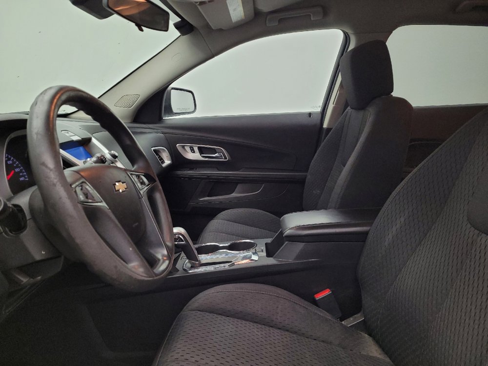 Used 2015 Chevrolet Equinox LS image 17