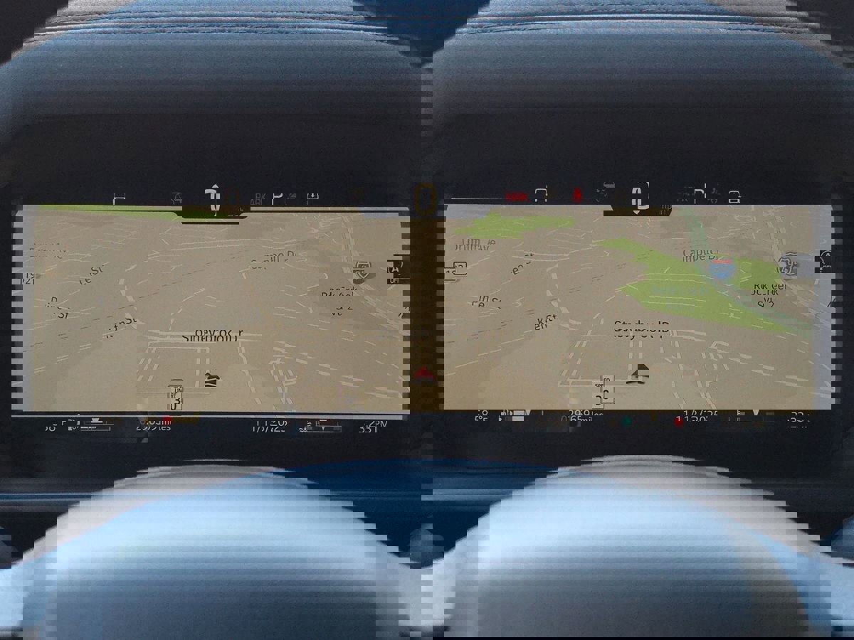 Used 2023 Land Rover Defender 110 75th Limited Edition image 31