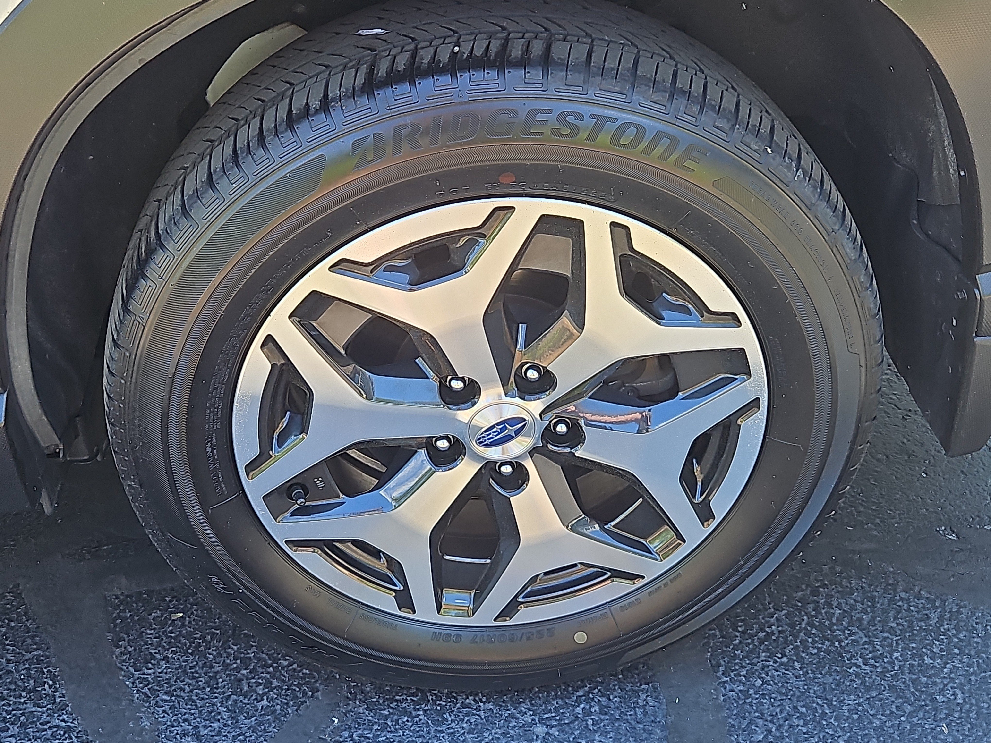 Certified 2023 Subaru Forester Premium AWD/4WD image 26