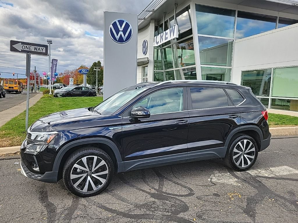 Certified 2024 Volkswagen Taos SE