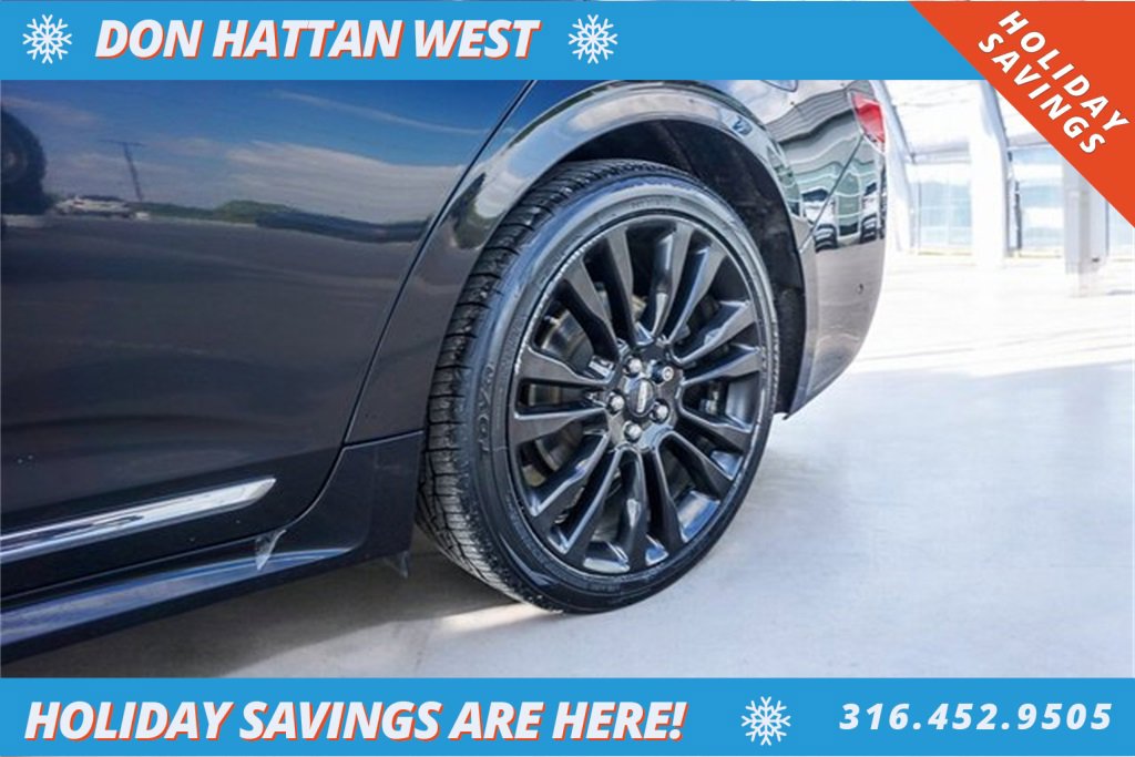 Used 2020 Lincoln Continental Reserve w/ Luxury Package image 39