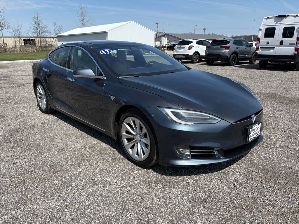 Used 2017 Tesla Model S 60D AWD/4WD image 1