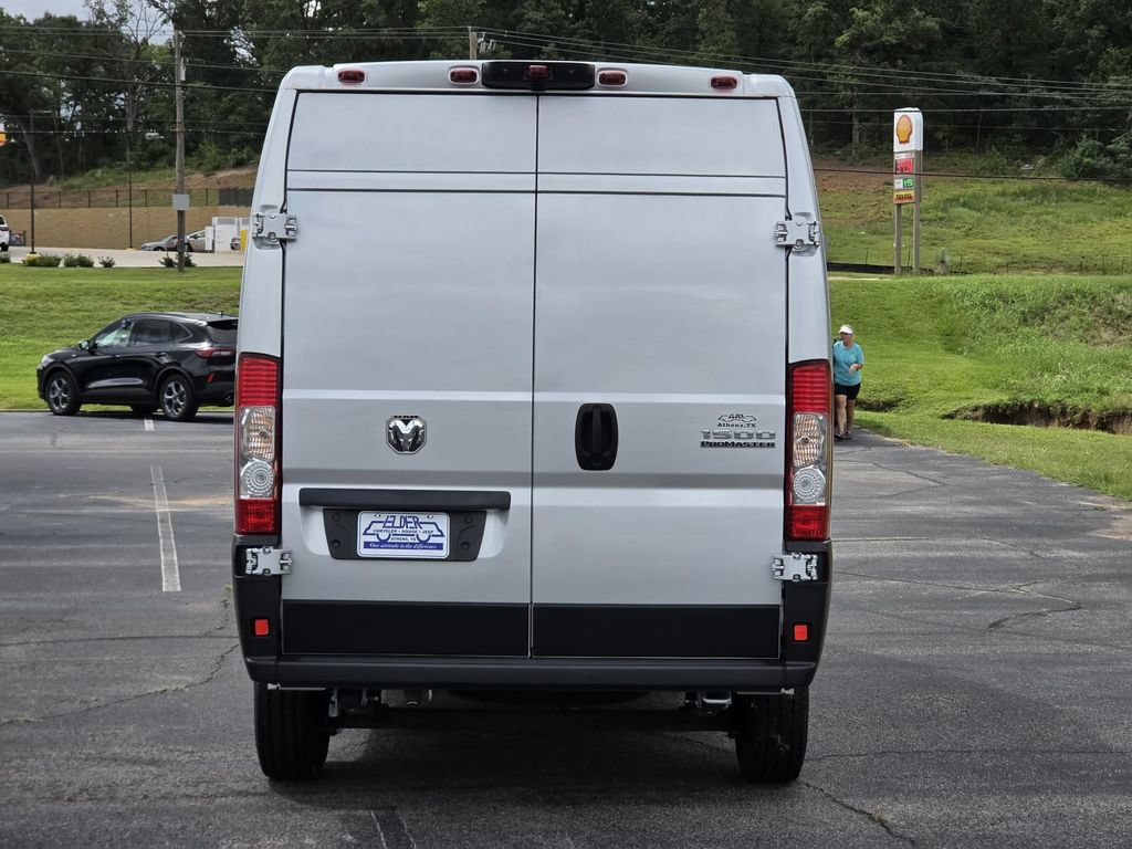 Used 2025 RAM ProMaster 1500 w/ Convenience Group FWD image 5