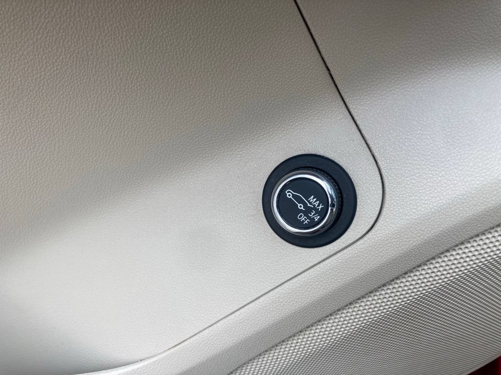 Used 2019 GMC Acadia Denali AWD/4WD image 27