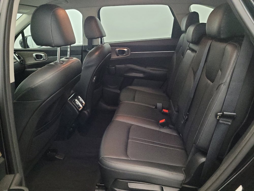Used 2022 Kia Sorento S AWD/4WD image 18