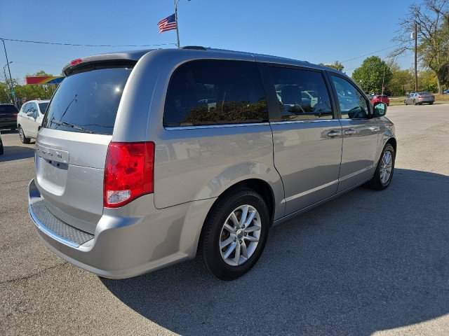 Used 2020 Dodge Grand Caravan SXT image 4