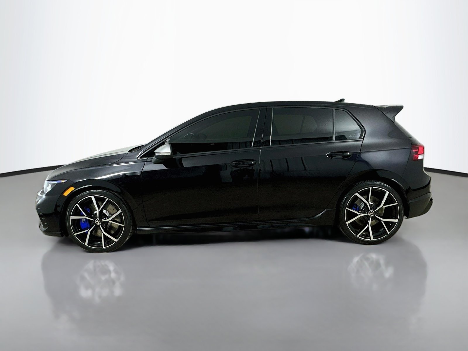 Used 2023 Volkswagen Golf R AWD/4WD image 8