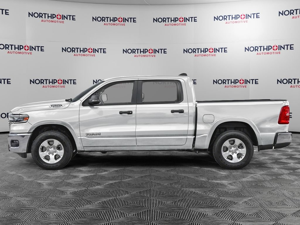New 2027 RAM 1500 4x4 Crew Cab image 6