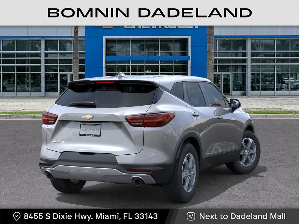 New 2026 Chevrolet Blazer LT FWD image 5