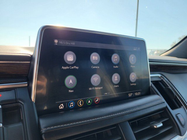 Used 2021 Chevrolet Suburban Premier w/ Premium Package image 22