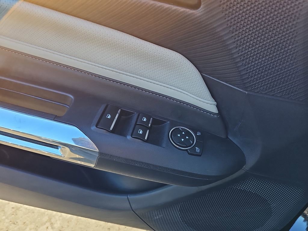 Used 2024 Ford Mustang Premium image 32