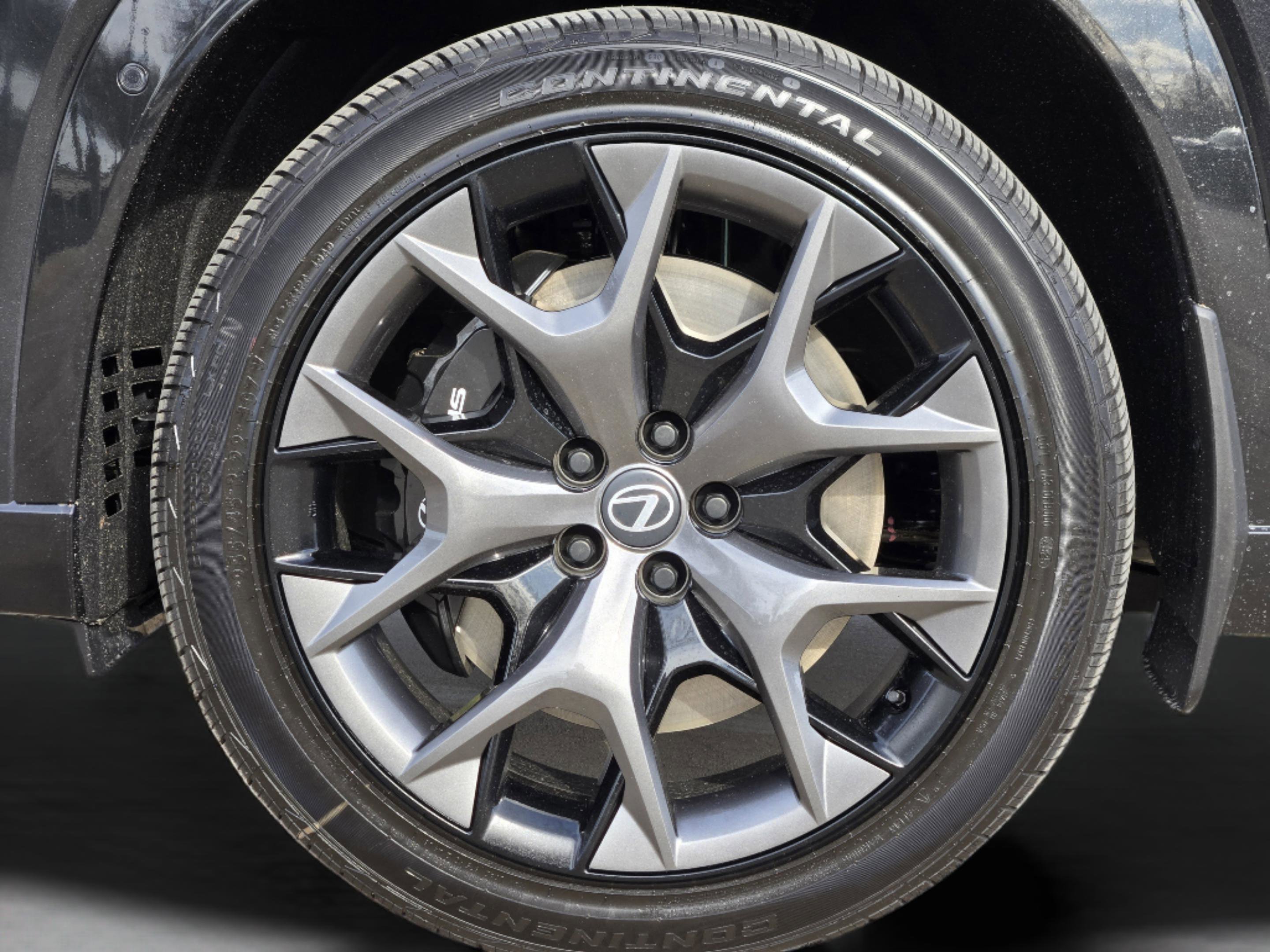 New 2026 Lexus TX 500h AWD image 7