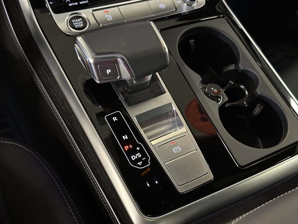 Used 2026 Audi Q8 Premium Plus w/ Premium Plus Package AWD/4WD image 32