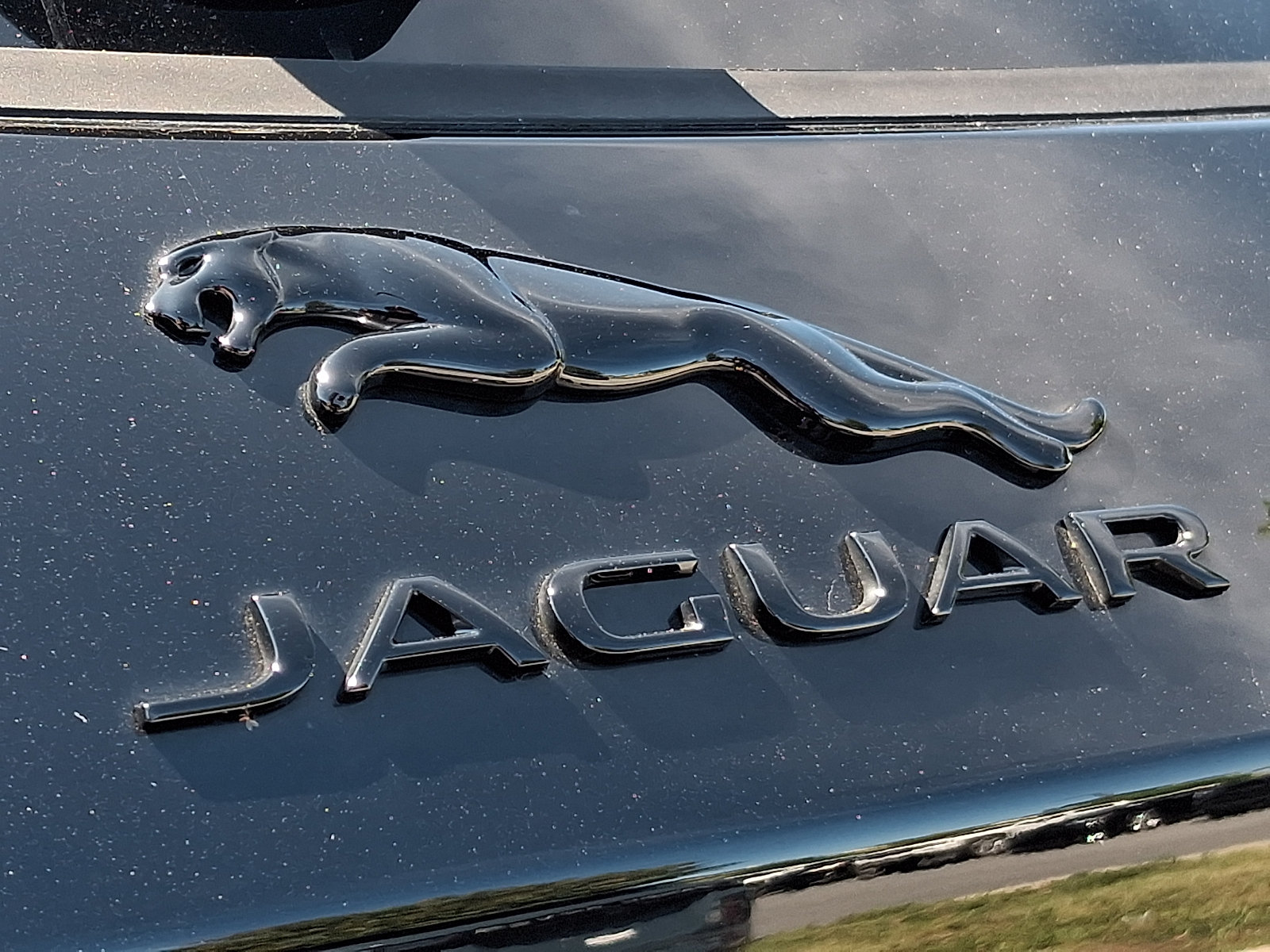 New 2026 Jaguar F-PACE R-Dynamic S AWD/4WD image 24