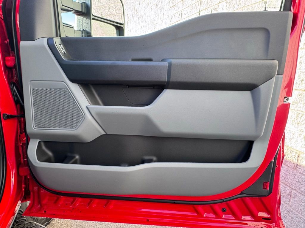 New 2026 Ford F350 XL w/ XL Off-Road Package image 17