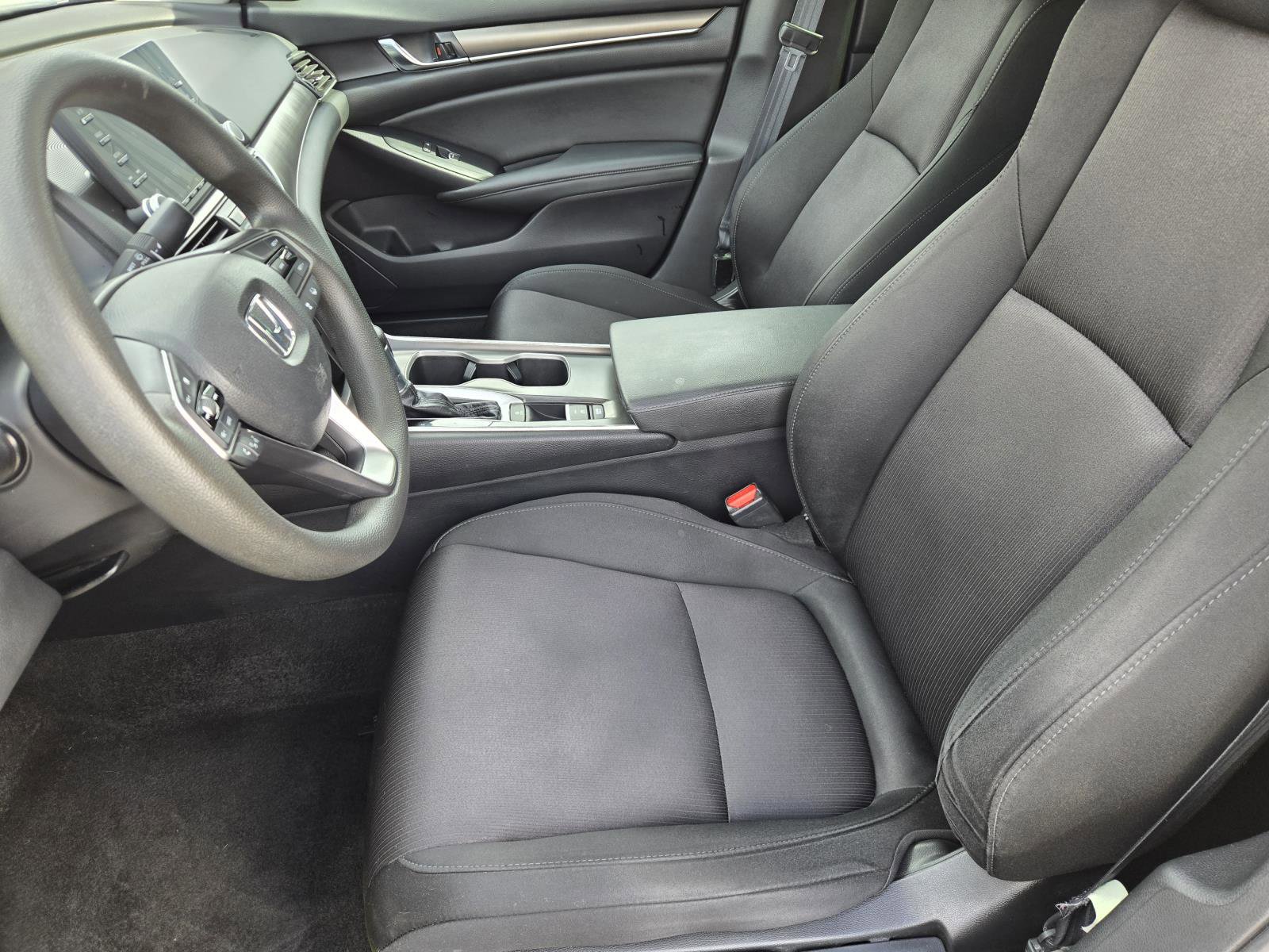 Used 2019 Honda Accord LX image 21