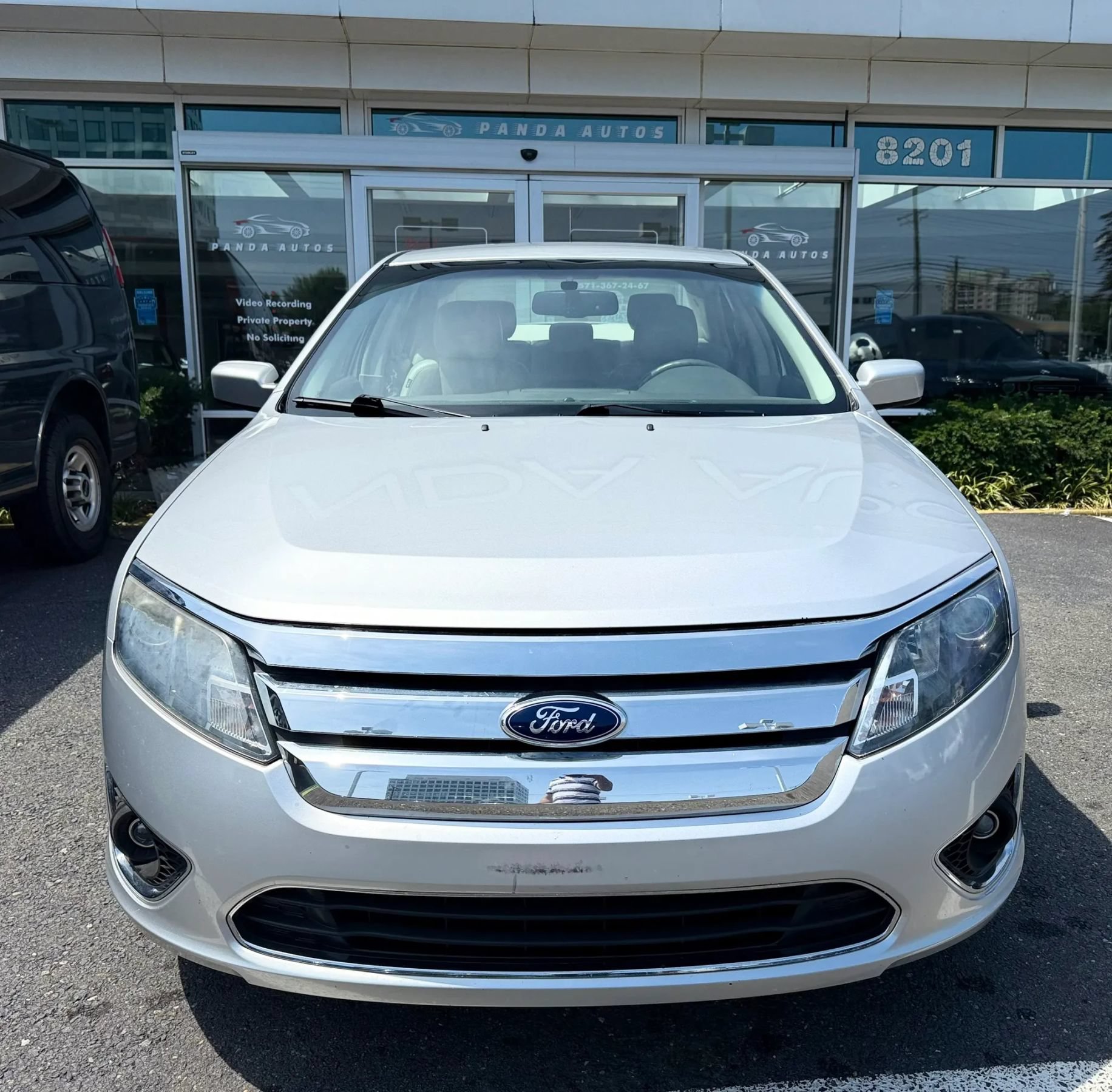 Used 2011 Ford Fusion SEL FWD image 2