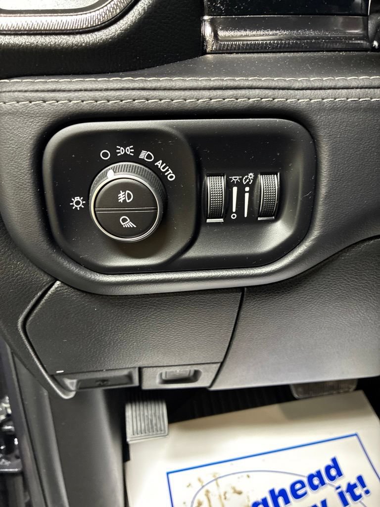 Used 2026 RAM 2500 Rebel w/ Rebel Level 2 Equipment Group AWD/4WD image 14
