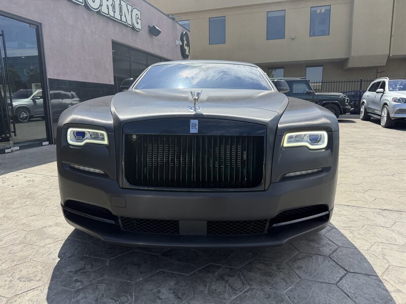 Used 2017 Rolls-Royce Wraith RWD image 4