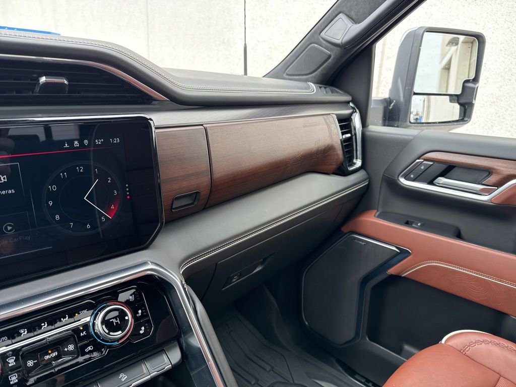 Used 2025 GMC Sierra 3500 Denali Ultimate image 26